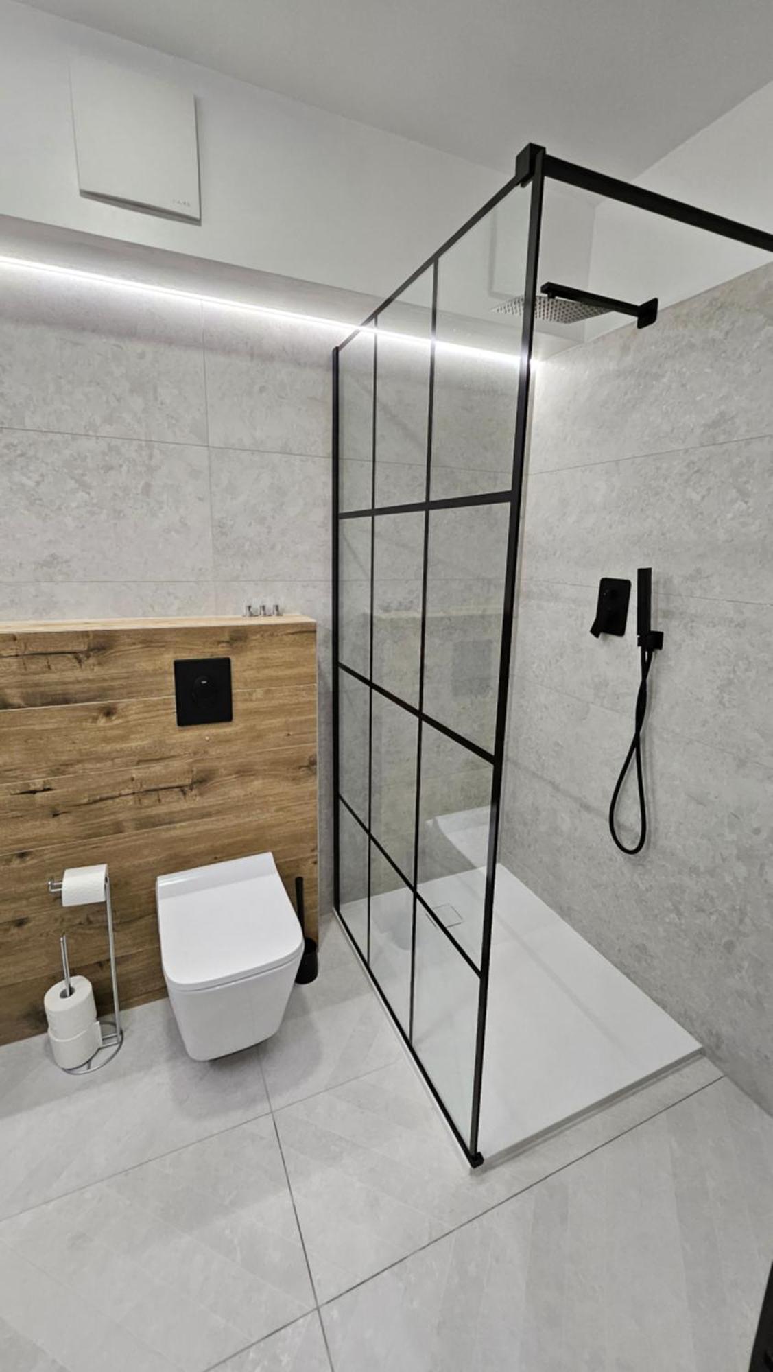 Apartament Bulgarska 59 - Sypialnia I Salon - 40M2 - Self Check In 24H Poznan Exterior photo
